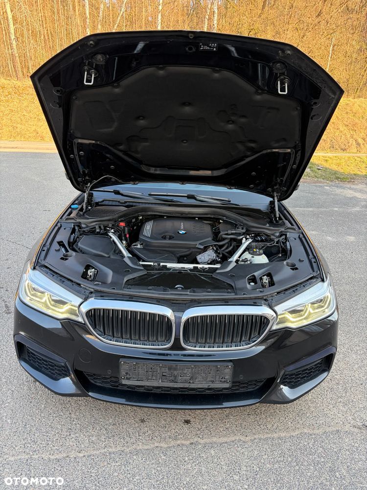 BMW Seria 5 520d M Sport Edition - 5