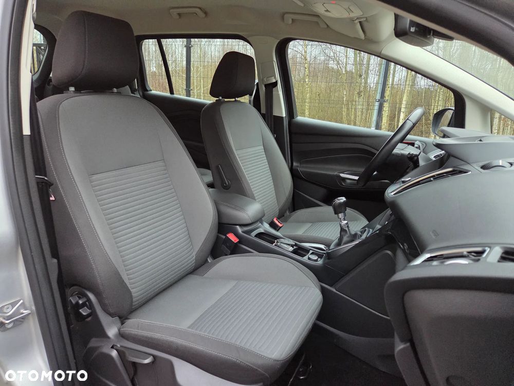 Ford Grand C-MAX 1.5 EcoBoost Start-Stopp-System Titanium - 24