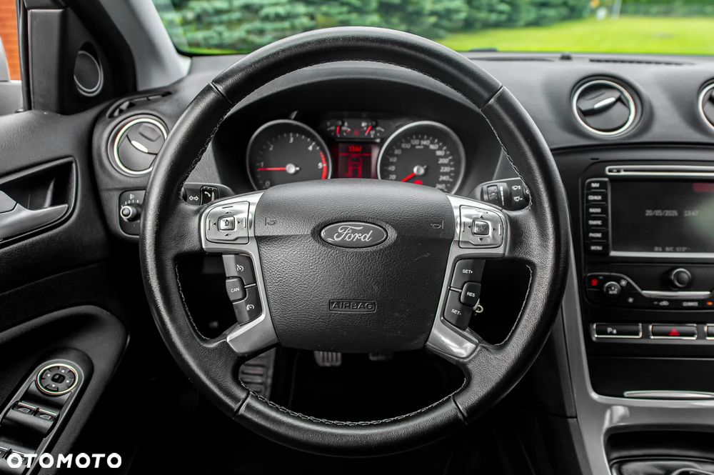 Ford Mondeo 2.0 TDCi Champions Edition - 25