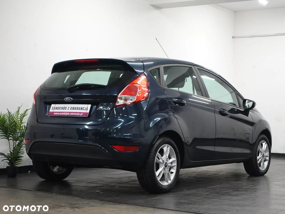 Ford Fiesta 1.0 Celebration - 8