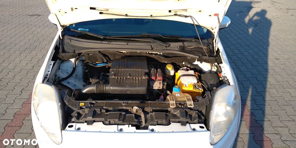 Fiat Grande Punto - 17