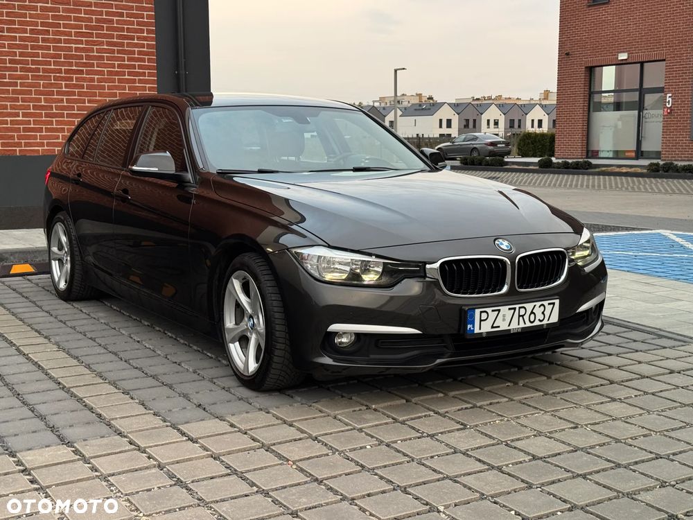 BMW Seria 3 320d - 5