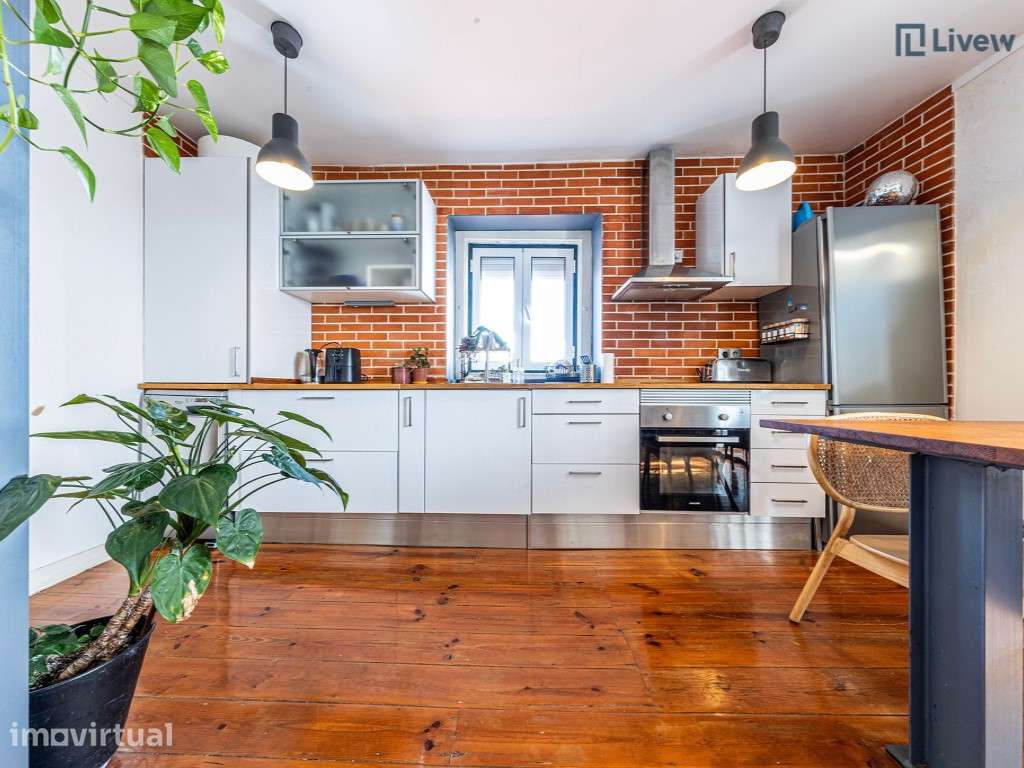 Apartamento T1 renovado e com ótima exposição solar - Grande imagem: 2/21