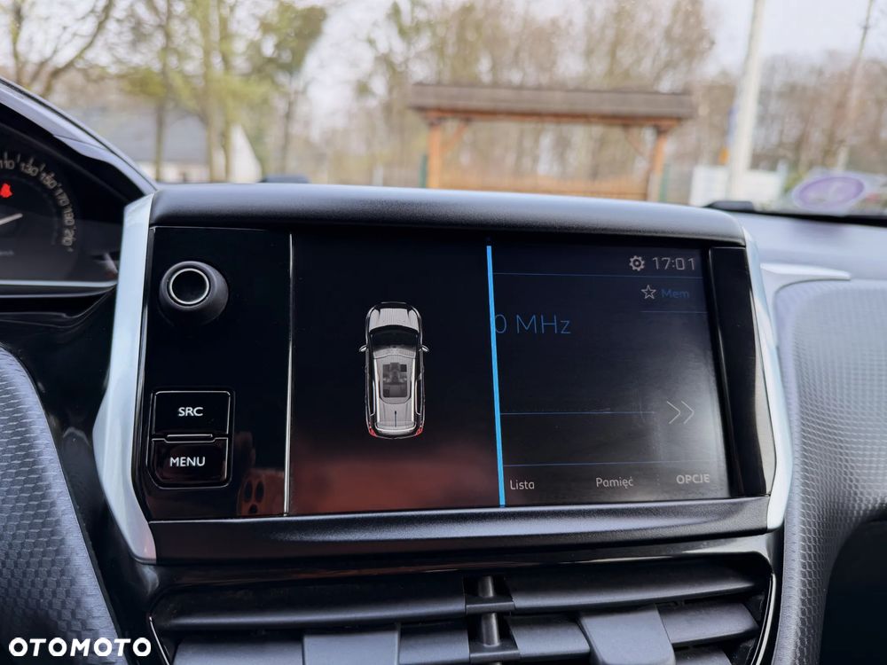 Peugeot 2008 PureTech 130 Stop&Start EAT6 Allure - 29