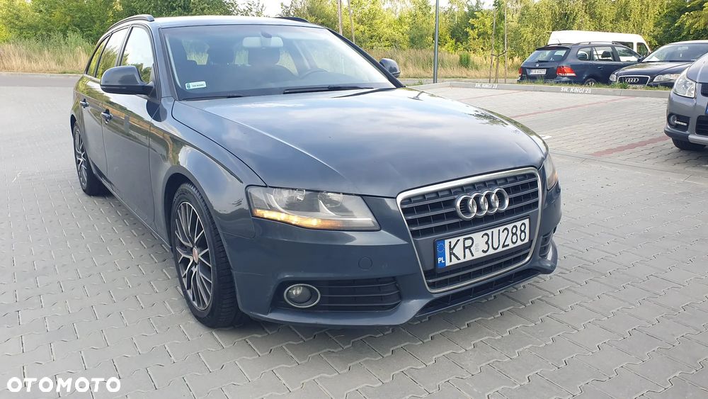Audi A4 Avant - 13