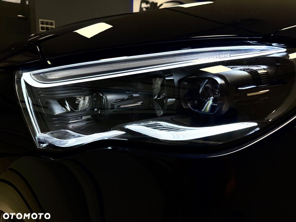 Mercedes-Benz Klasa E 220 d mHEV 4-Matic AMG 9G-Tronic - 29