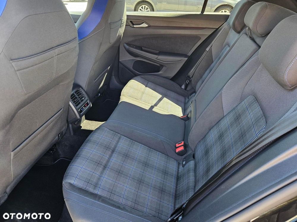 Volkswagen Golf 1.4 TSI Plug-In Hybrid Style DSG - 13
