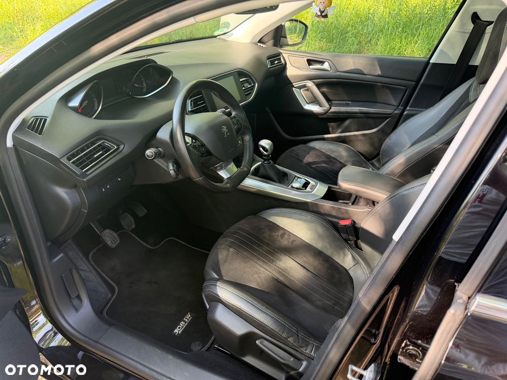 Peugeot 308 BlueHDi FAP 150 Stop & Start Allure - 15
