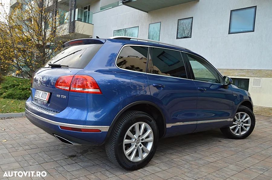Volkswagen Touareg 3.0 V6 TDI SCR Blue Motion DPF Automatik - 25
