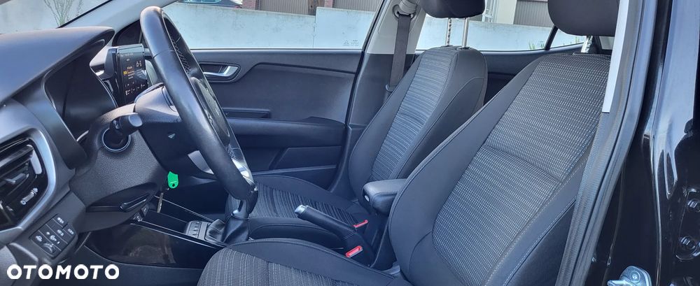 Kia Stonic - 14