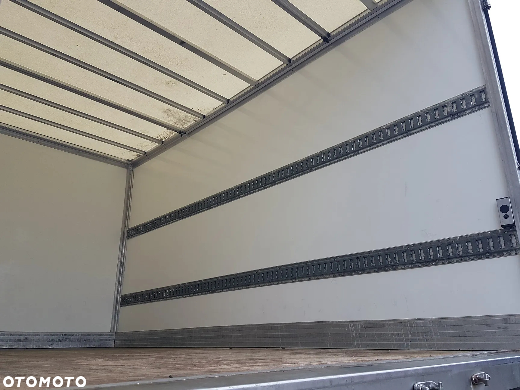 Renault MASTER KONTENER 8EP 4,21x2,23x2,22 KLIMA MANUAL KRAJOWY 6-BIEGÓW - 33