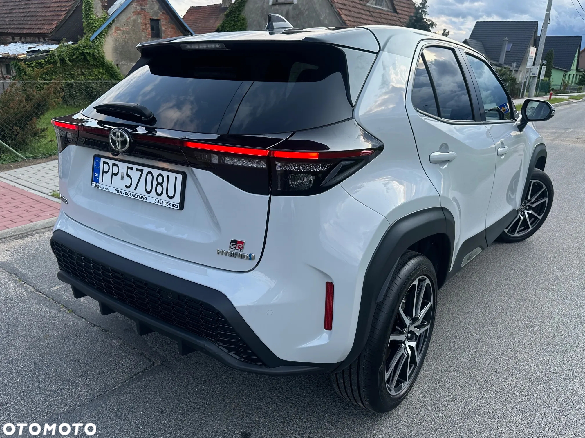 Toyota Yaris Cross Hybrid 1.5 GR Sport - 10
