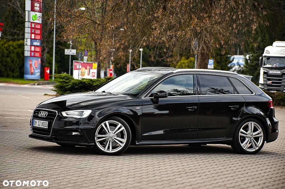 Audi A3 Sportback 2.0 TDI (clean diesel) quattro S tronic S line Sportpaket - 5