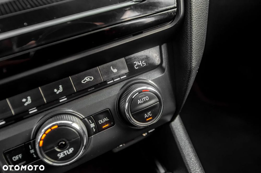 Skoda Octavia 2.0 TDI (Green tec) RS - 33