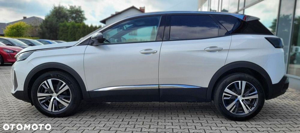 Peugeot 3008 1.2 PureTech Allure Pack S&S EAT8 - 9