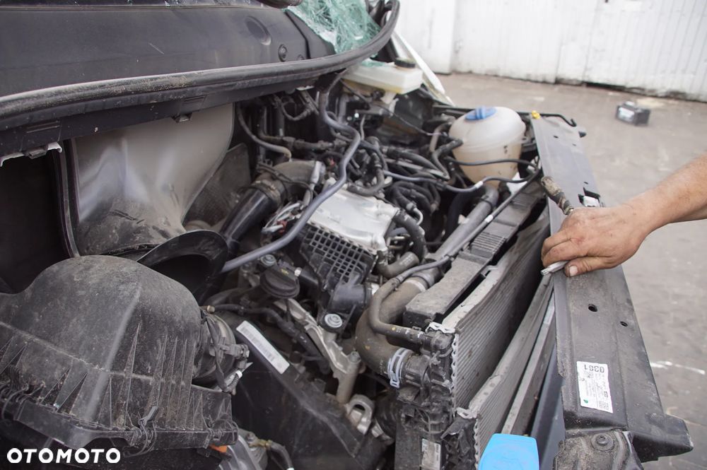 Auto na części  Volkswagen Crafter 2 II 2.0 TDI 140 KM DNA SKRZYNIA 6 VLE MANUALNA KOLOR LB9A 2024R Silnik 44 TYŚKM Skrzynia Drzwi Lusterko Szyba Sterownik Deska Kokpit Licznik doka fotel drzwi paka skrzynka felga skrzynia silnik maglownica - 20