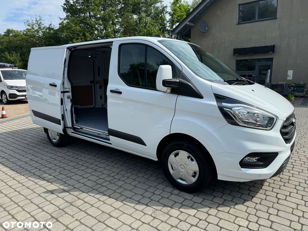 Ford Transit Custom - 9