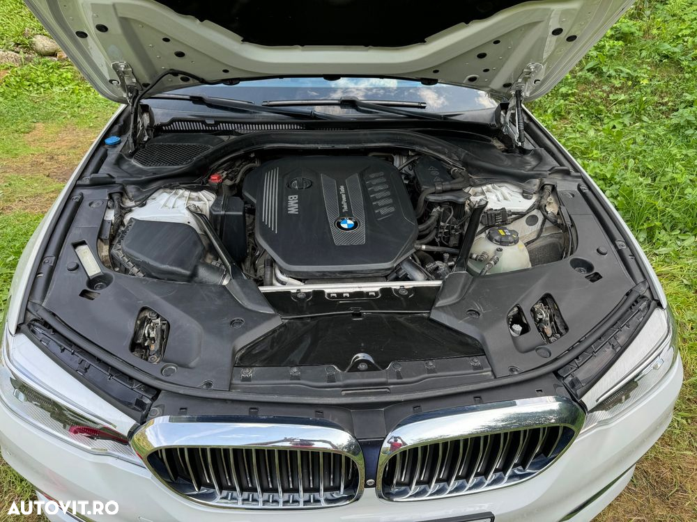 BMW Seria 5 530d xDrive Aut. Luxury Line - 14