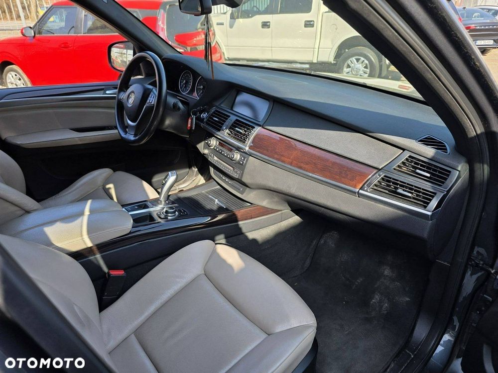 BMW X5 - 28
