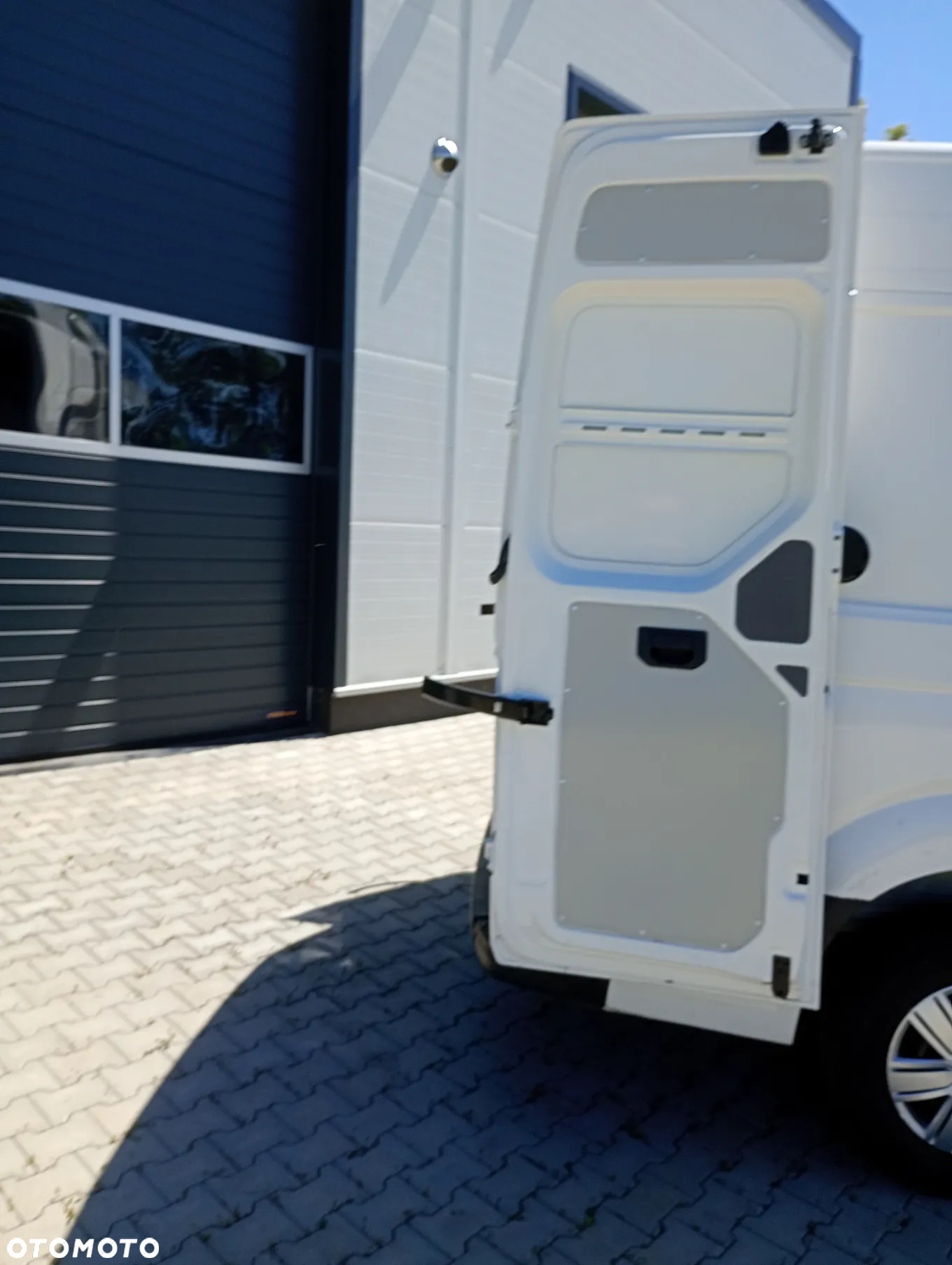 Volkswagen CRAFTER MAXI BRYGADÓWKA 7 OSÓB KLIAMTRONIC TEMPOMAT NR.77 - 17