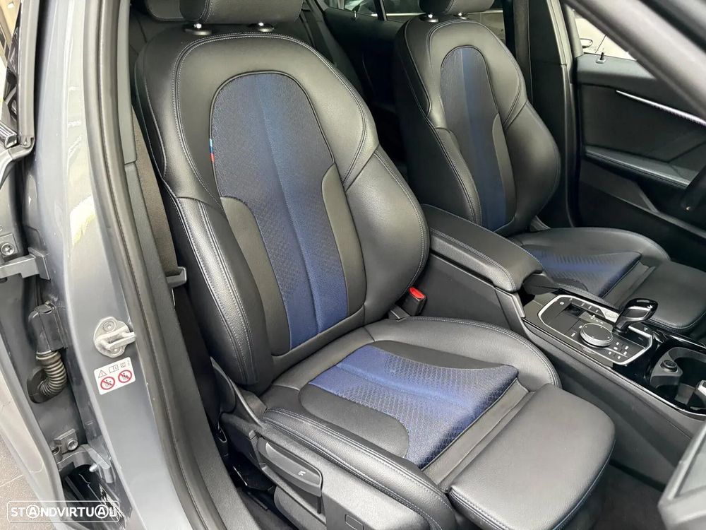 BMW 116 d Pack Desportivo M Auto - 8