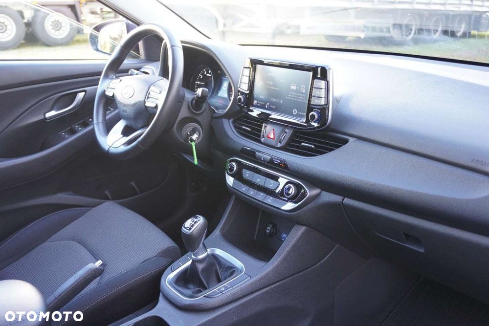 Hyundai i30 - 19