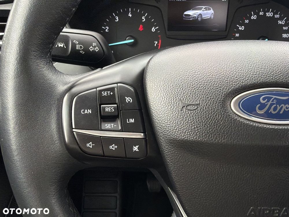 Ford Focus - 17