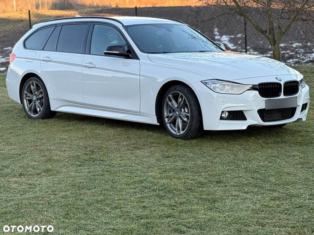 BMW Seria 3 328i Sport Line - 23