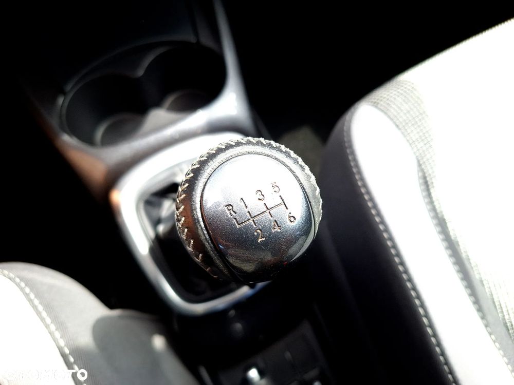 Toyota Yaris 1.5 20th Anniversary - 19