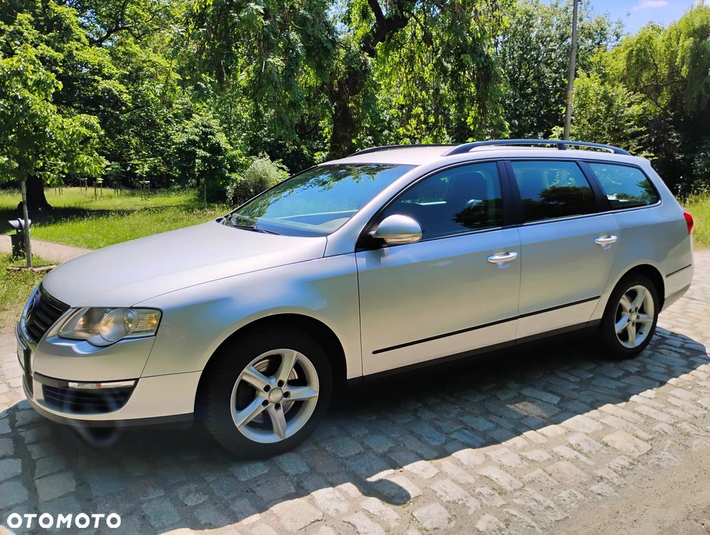 Volkswagen Passat 1.4 TSI Highline - 1