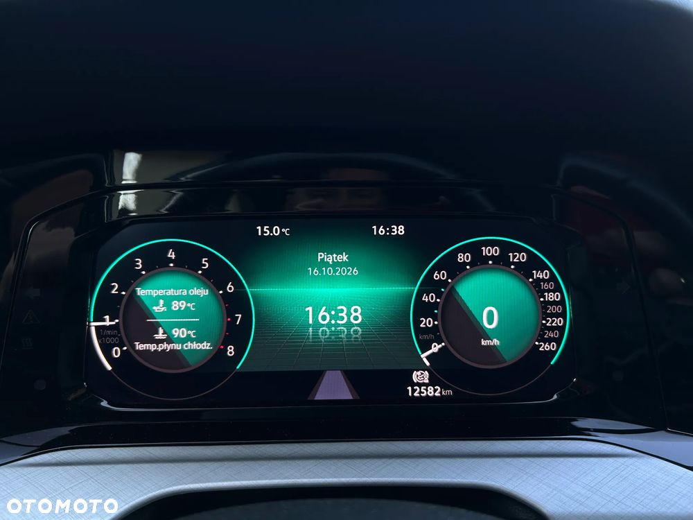 Volkswagen Golf 1.5 TSI EVO Style - 16