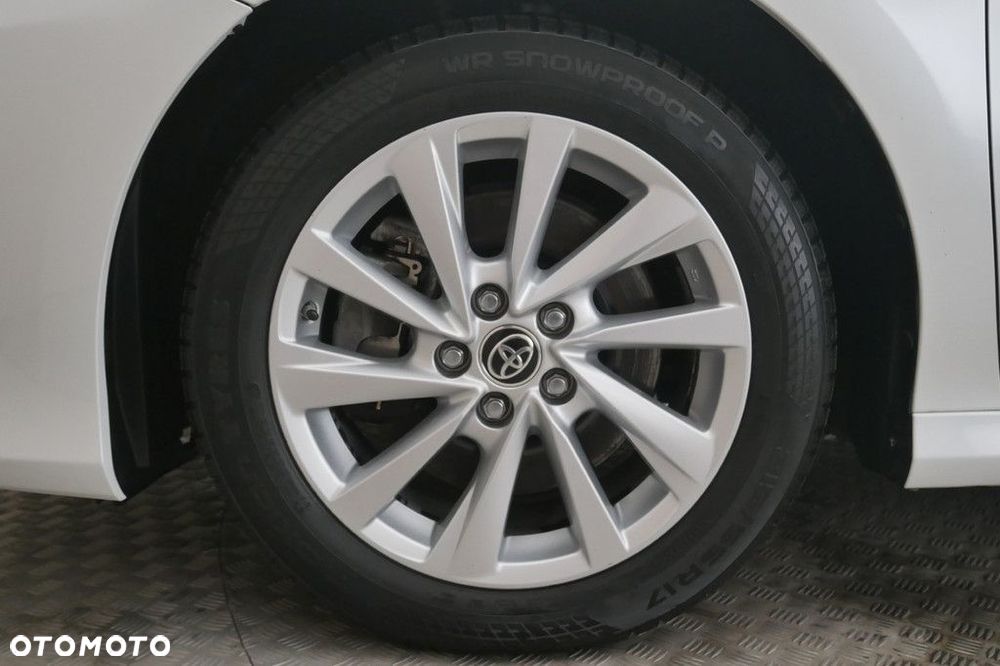 Toyota Camry 2.5 Hybrid Comfort CVT - 14