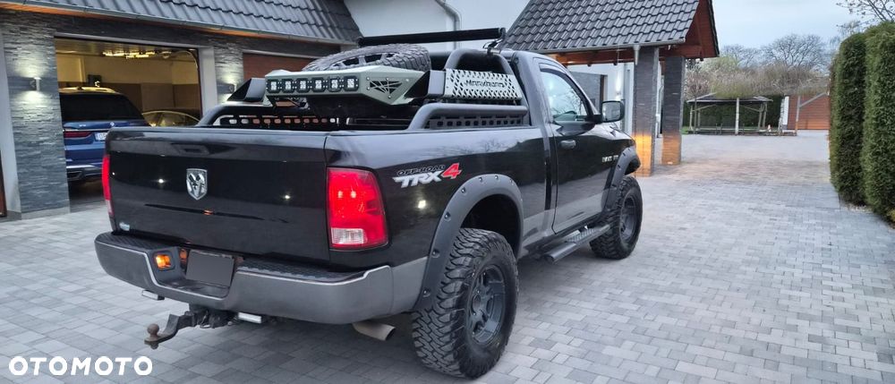 Dodge RAM - 4