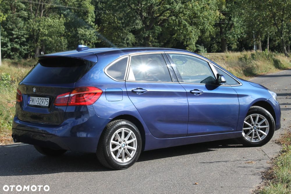 BMW Seria 2 216d - 3