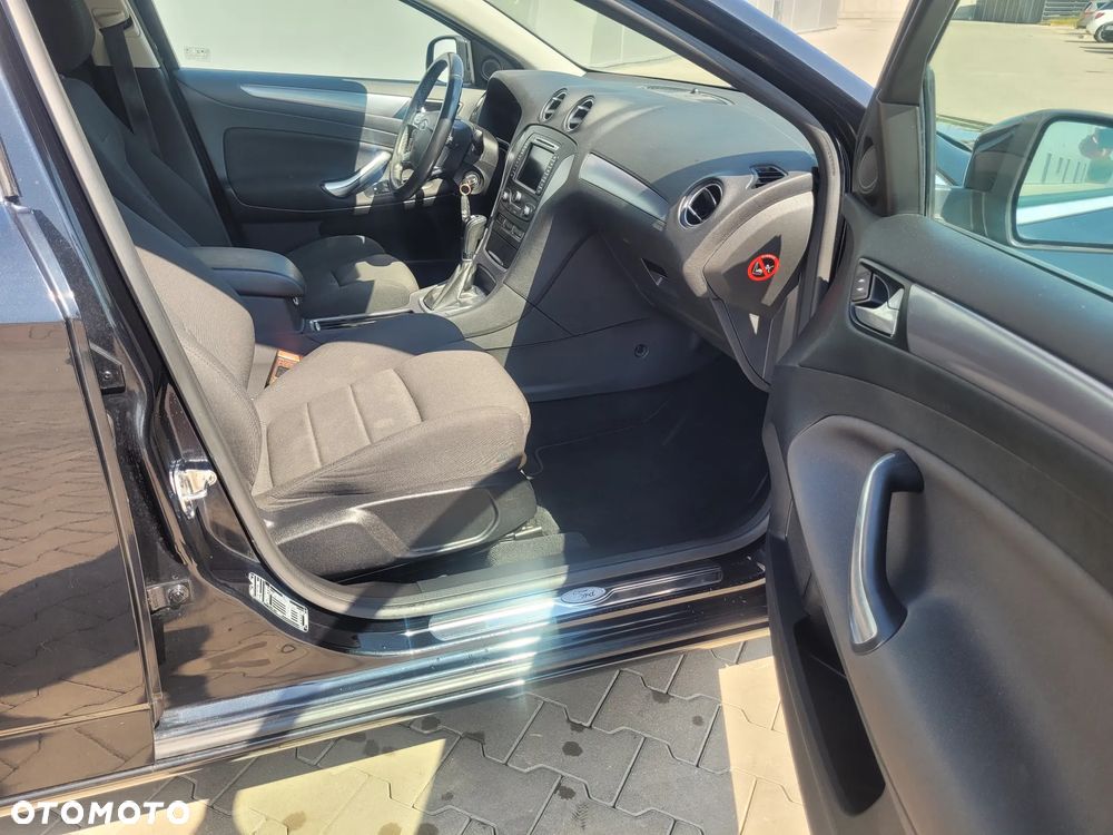 Ford Mondeo 2.0 TDCi Titanium X - 25