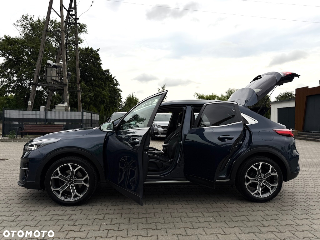 Kia XCeed - 13