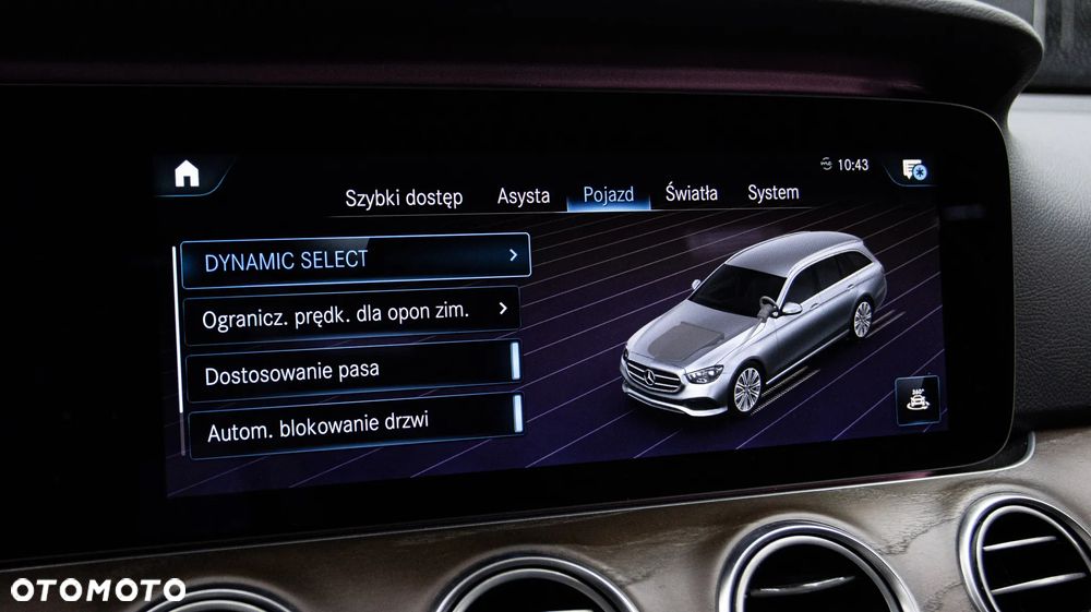 Mercedes-Benz Klasa E 300 de 9G-TRONIC - 28