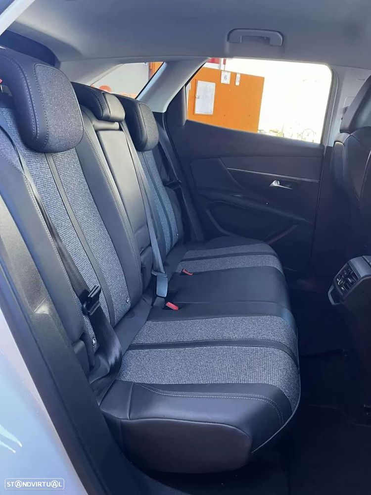 Peugeot 3008 1.5 BlueHDi Allure - 17