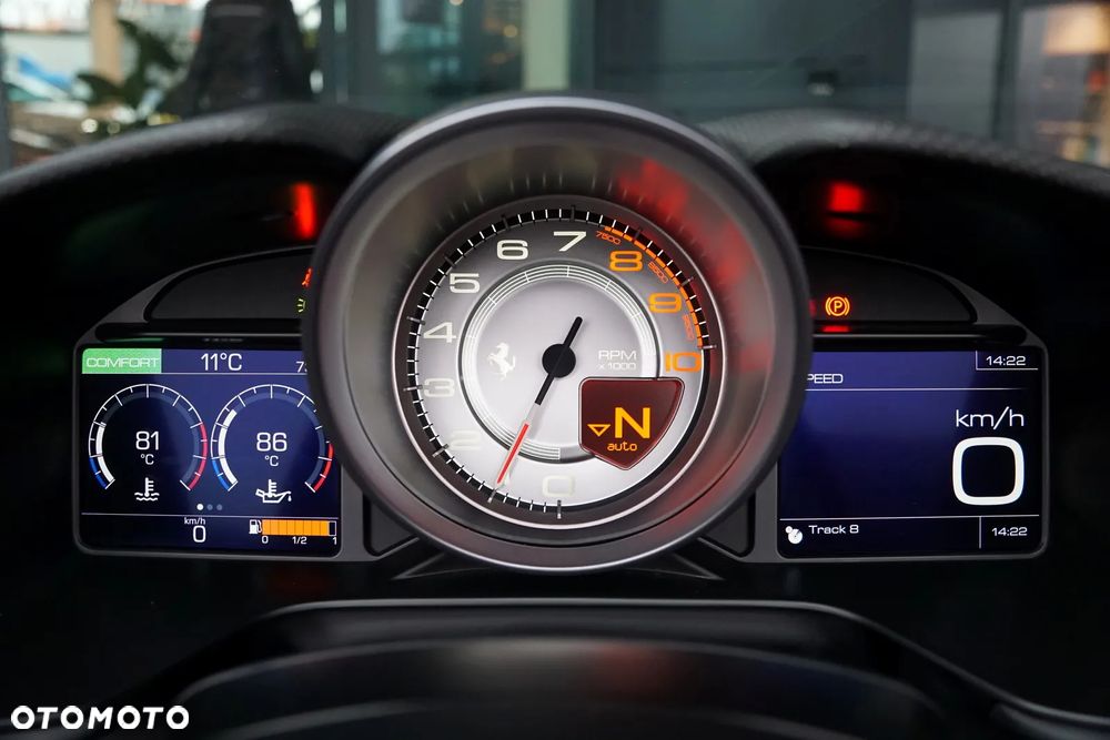 Ferrari Portofino - 31