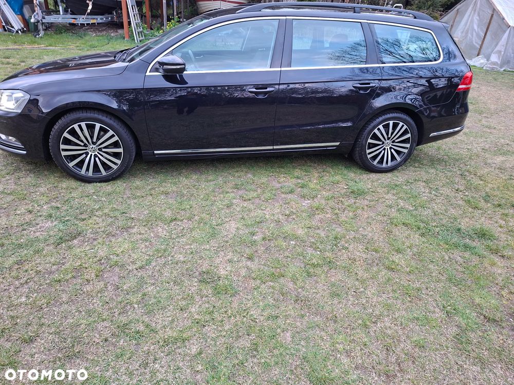 Volkswagen Passat 2.0 TDI Comfortline - 4