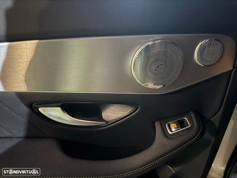 Mercedes-Benz C 300 de AMG Line - 20