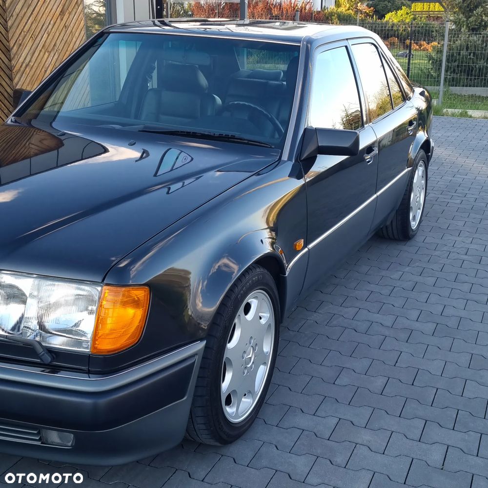 Mercedes-Benz W124 (1984-1993) - 2