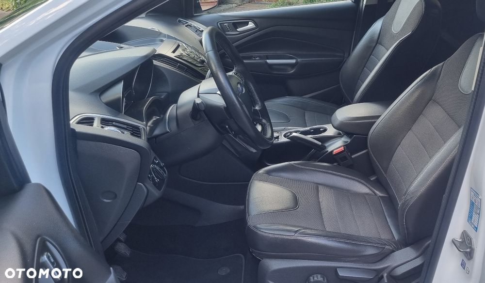 Ford Kuga 2.0 TDCi 4x4 Titanium - 18
