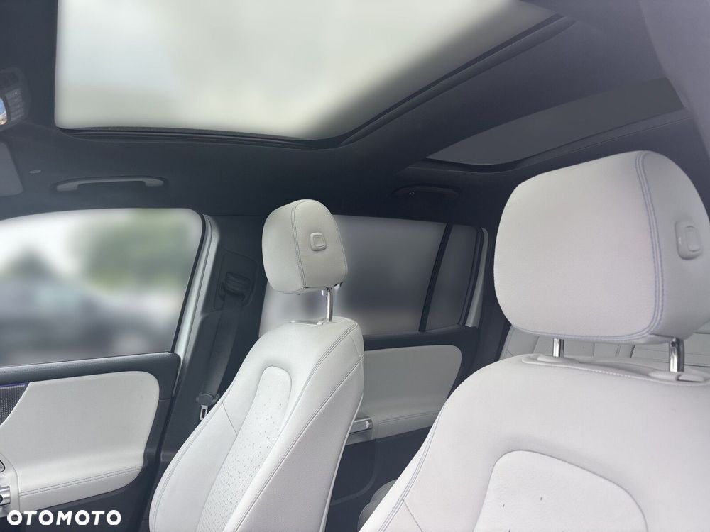 Mercedes-Benz EQB 350 66.5kWh 4-Matic AMG - 12