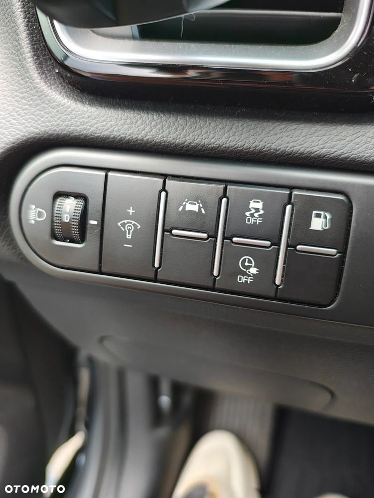 Kia XCeed 1.6 GDI PHEV L DCT - 26