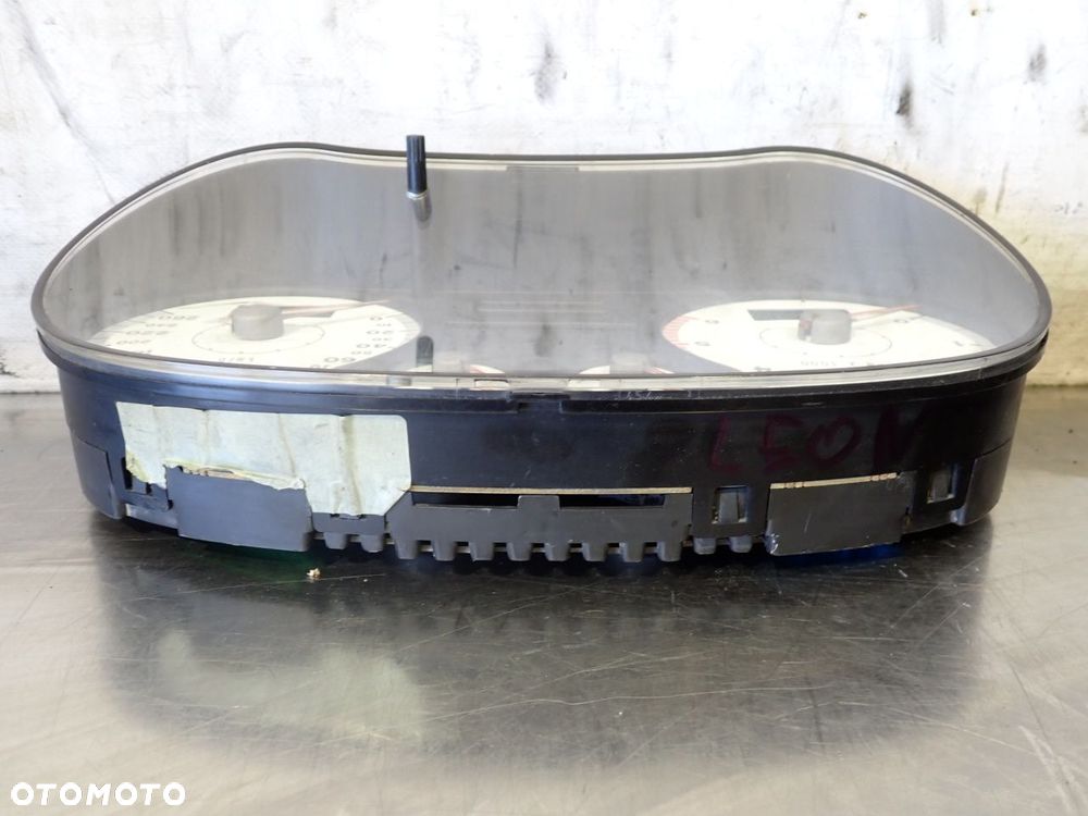 LICZNIK SEAT LEON I 1M0920822E - 3