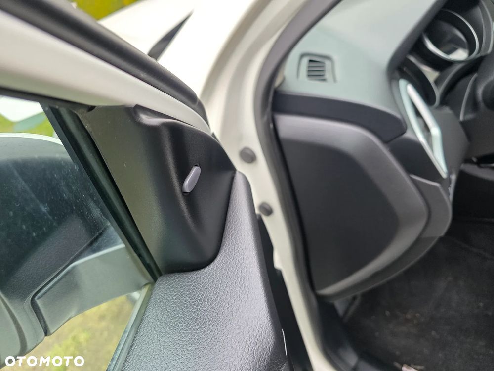 Nissan Qashqai 1.6 DCi Xtronic TEKNA - 14