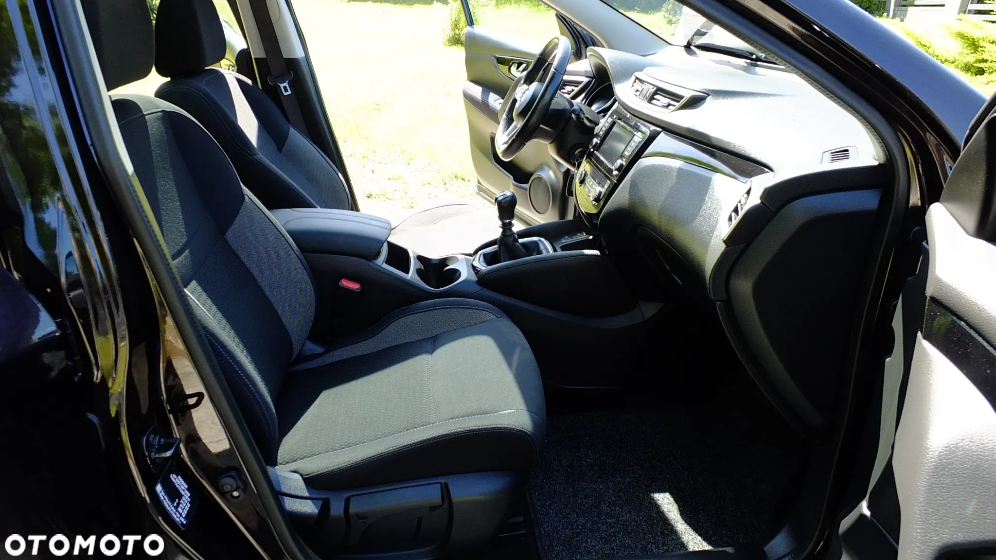 Nissan Qashqai 1.3 DIG-T N-Connecta - 20