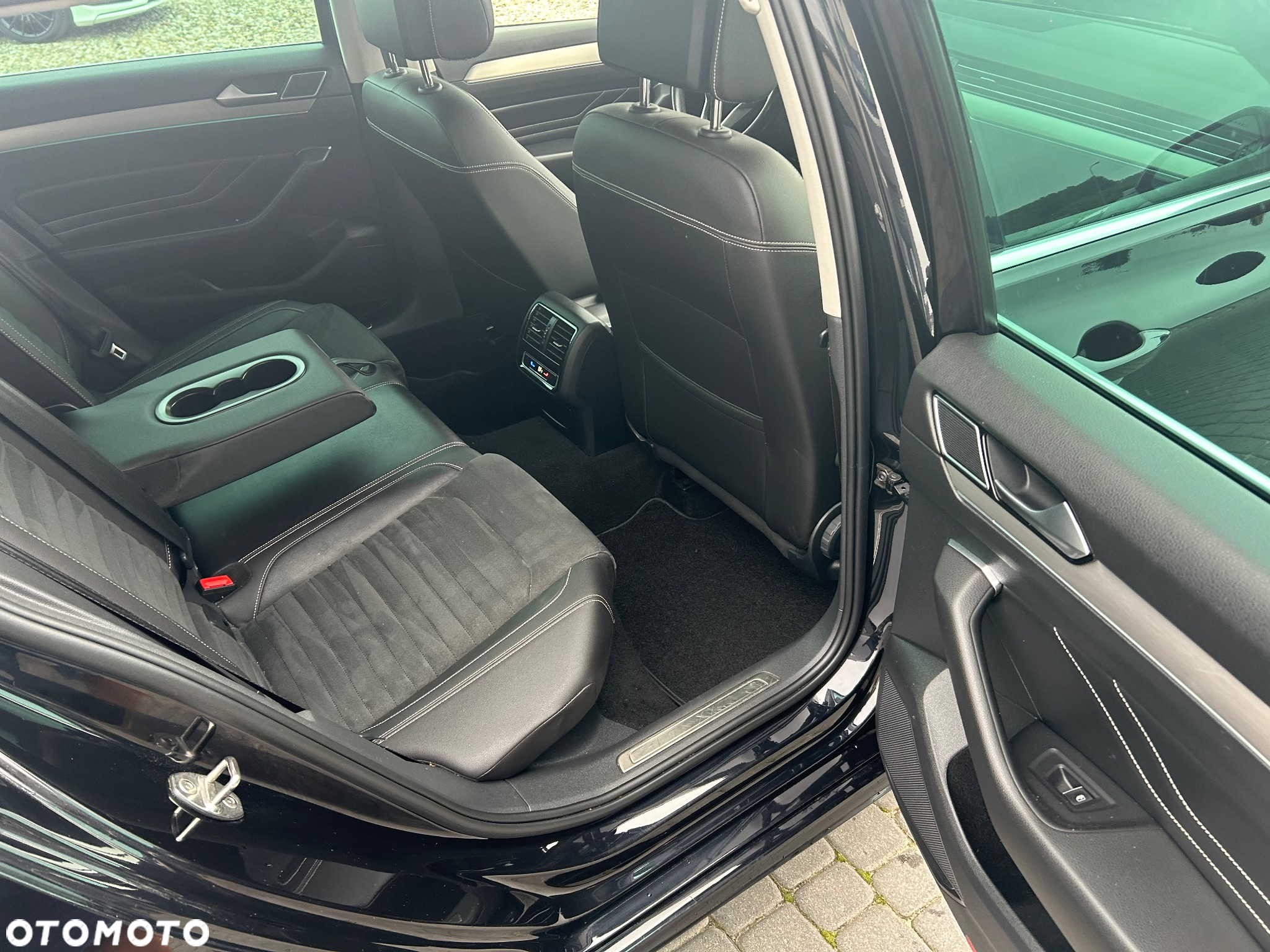 Volkswagen Passat Variant 2.0 TDI (BlueMotion Technology) Trendline - 30