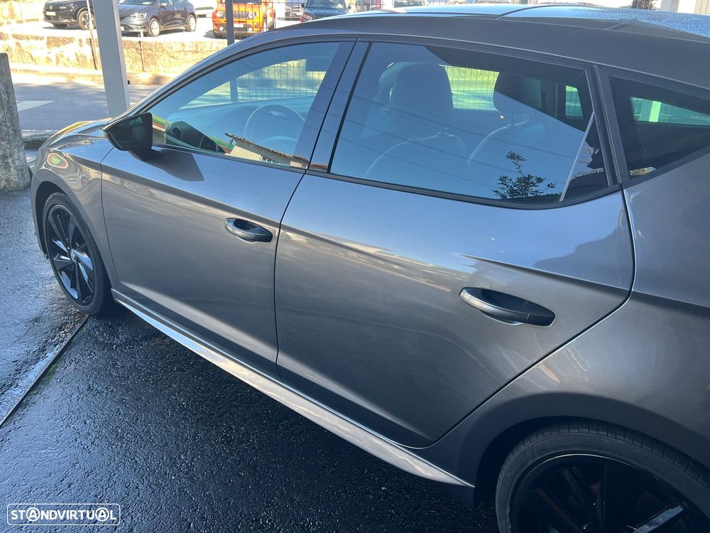 SEAT Leon 2.0 TDI DPF S&S DSG FR - 13